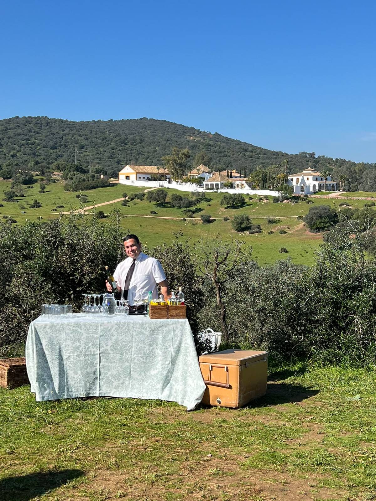 Elevenses served in the field during a driven partridge day at Los Melonares